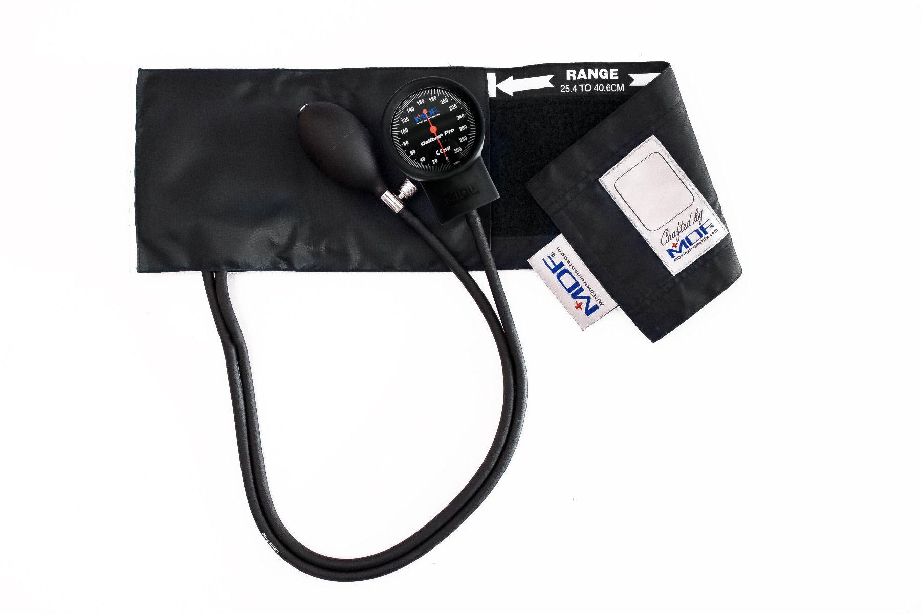 MDF® Calibra® Pro Aneroid Blutdruckmessgerät Doppelschlauch - BlackOut
